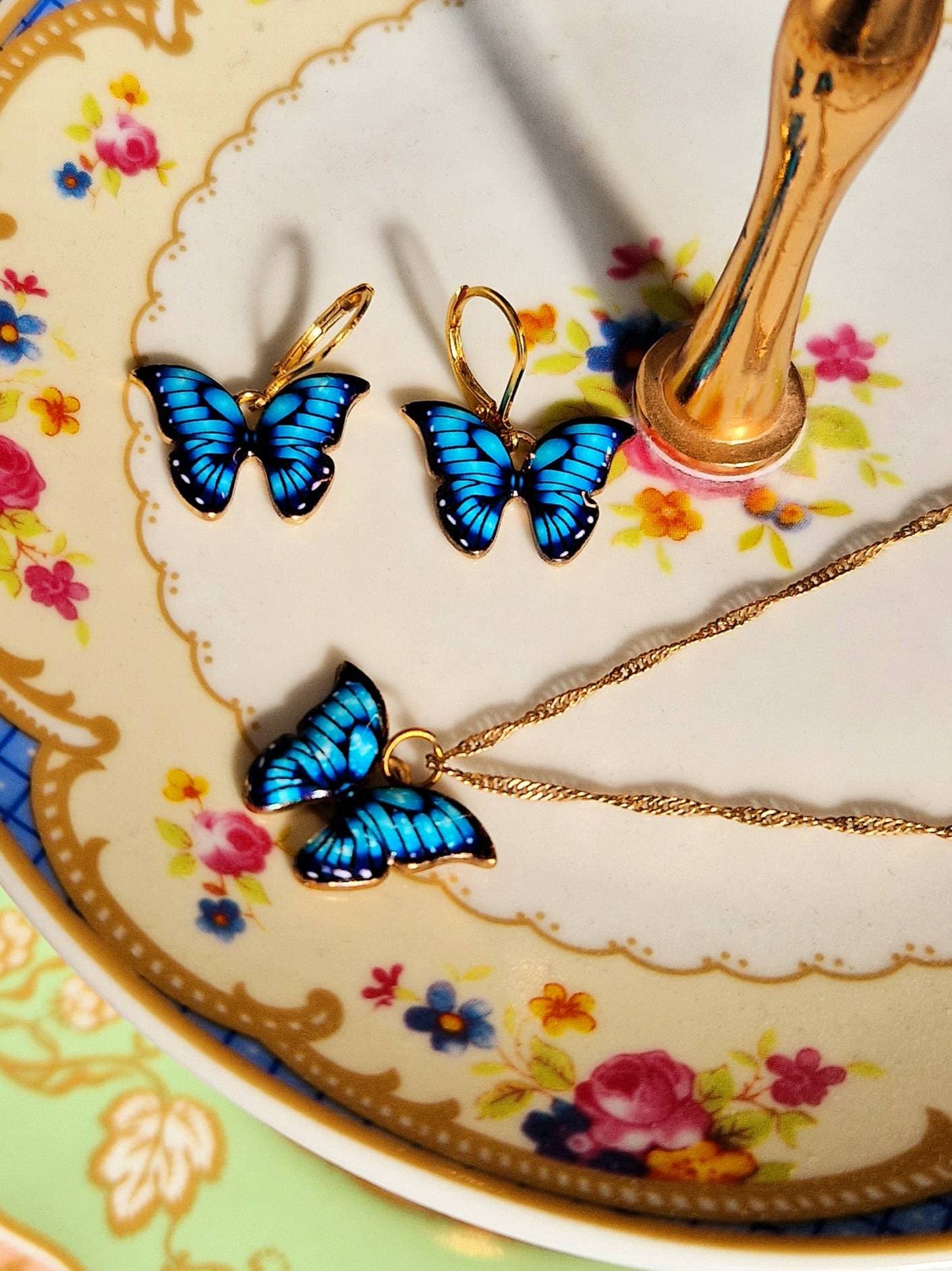 Butterfly matching set preview