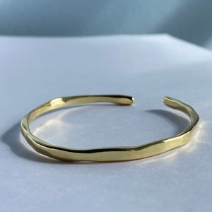 Gold Adjustable Bangle Bracelet, Gold Bangle, Adjustable Simple Bangle, Gold Bracelet, Unisex Bracelet, Thin Bangle, Simple Bracelet