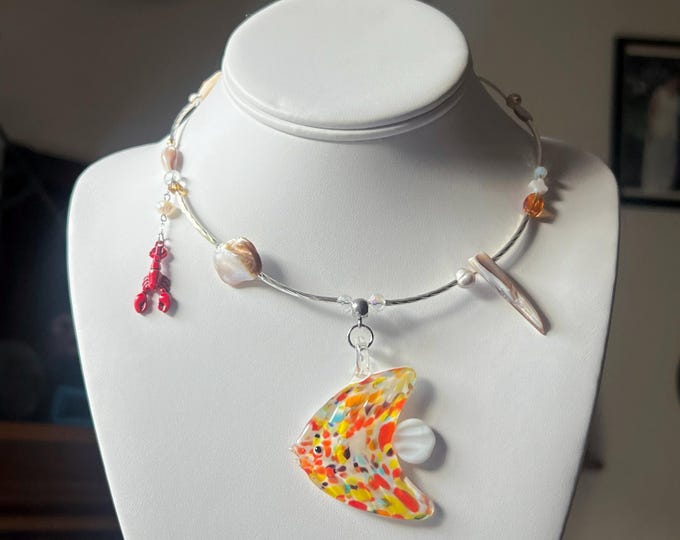 Glass Fish Lobster Tail Wire Necklace / Beach Necklace / Pearl Charm Necklace