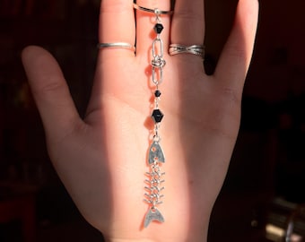 Skeleton Fish Keychain – Goth Bag Charm – Edgy Car Accessory – Punk Key Ring – Spooky Gift for Him or Her - Alt Style Keychain