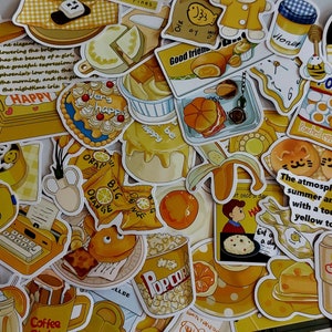 Adesivi Oggetti Gialli Cibo Confezione da 50 Adesivi Stickerbomb Junk Journal Adesivi Decorativi Gatti Bevande Decorazione per Mobili Laptop