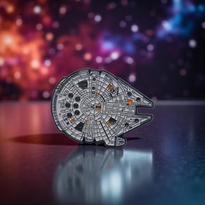 Retro rymdskepp Star Trek konst emaljnål Sci Fi Star Cruiser nål klassisk rymdskeppsbrosch – Nördgåva 4,2 cm