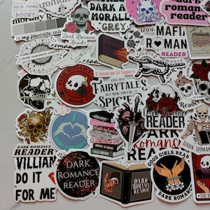 Stickerset Villians Dark Romance Reader enemies to lovers Book Addict Spicy Fairy tales  Skelett Sticker Tarotkarten Deko für Laptop Möbel