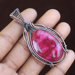 Colgante de cobre con rubí y granate hecho a mano, joyería engarzada en alambre, regalo para papá