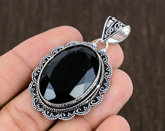 Faceted Onyx Gemstone Pendant: Handmade 925 Sterling Silver Jewelry