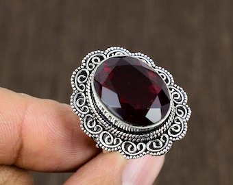Anillo de plata de ley oxidada con granate - Anillo bohemio llamativo, talla 9