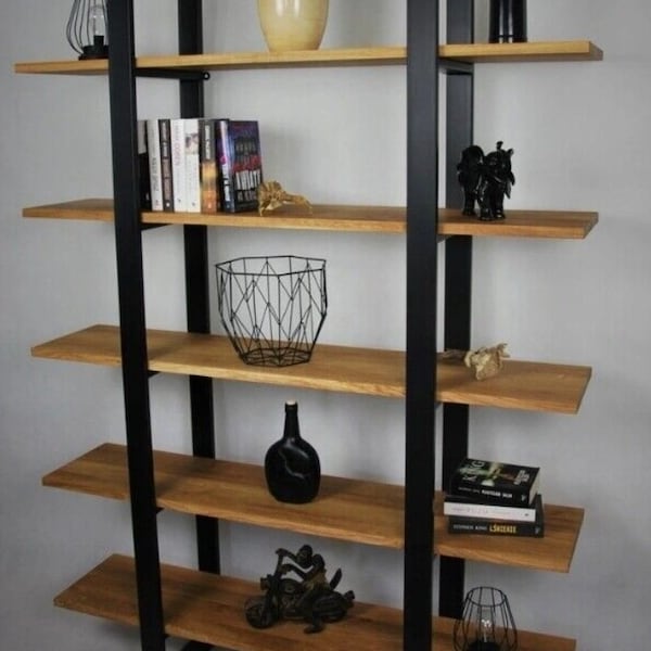 Librería industrial de pared en madera y hierro