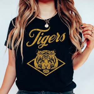 Tigers Shirt, Go Tigers, Game Day Shirt, Team Spirit Tee, Baseball Mom Sunday Football, Cute Football Shirt, Tiger Spirit Shirt, Tiger Mom