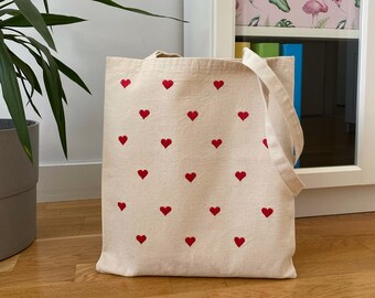 Heart Embroidered Tote Bag, Gift for Girlfriend, Cute Reusable School Tote Bag, Aesthetic Tote Bag, Retro Shoulder Bag