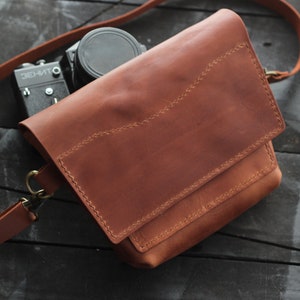 Sac banane, Sac banane en cuir personnalisé pour femme, Sac banane en cuir, Sac bandoulière en cuir, Sac banane marron, Sac banane, Sac banane
