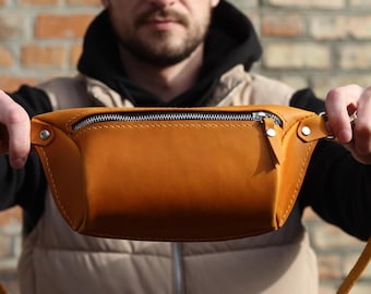 Leather Fanny Pack: Men's Brown Belt Bag Personalized Hip Bag for Everyday Use