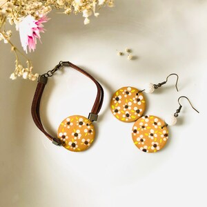 Conjunto de pendientes y pulsera de madera ~ DES FLEURS Dijon