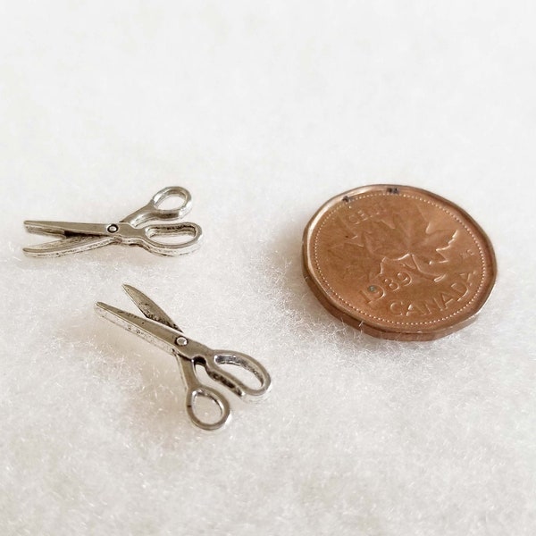 Miniature Sewing Scissors, Tiny Scissors, Dollhouse Scissors, Choose 1, 2 or 5 pairs, Silver, MS103