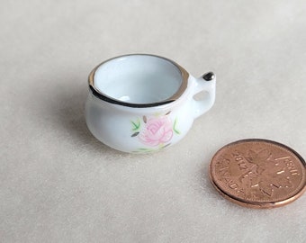 Miniature Ceramic Chamber Pot MM168