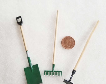 9 Stück Miniatur Gartengeräte Set mit Metall Gießkanne Rake Schaufel Weißer Zaun Garten Möbel Deko für Geburtstag Weihnachten Deko Ulikey Miniatur Puppenhaus Set 9 Stück Miniatur Gartengeräte Set mit Metall Gießkanne Rake Schaufel Weißer Zaun Garten Möbel Deko für Geburtstag Weihnachten Deko Ulikey Miniatur Puppenhaus Set