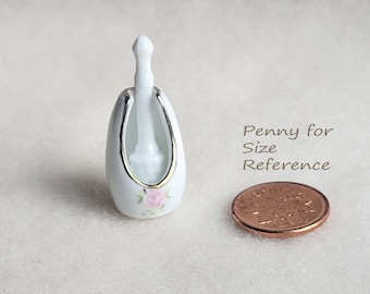 Miniature Toilet Brush and Stand MM169