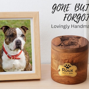 Custom Pet Portrait Urn for Dogs & Cat Ashes with Photo, Rosewood Cremation Keepsake image 13