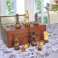 Handcrafted Burnt Boxwood Chess Pieces: Triple Weighted Tournament Set product logo