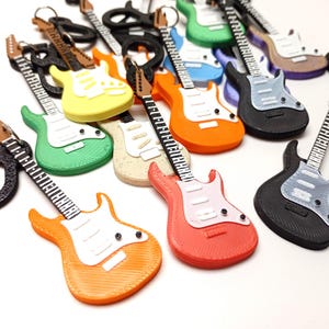Rock Electric Guitar Keychain 3D Print File – STL Digital Download for 3D Printing – Music Gift Idea