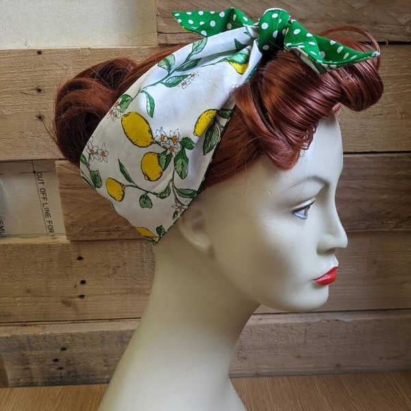 Lemon print headscarf, yellow, Head wrap, Bandana, Vintage style, Retro hair accessory, handbag scarf, vintage inspired, fifties, forties