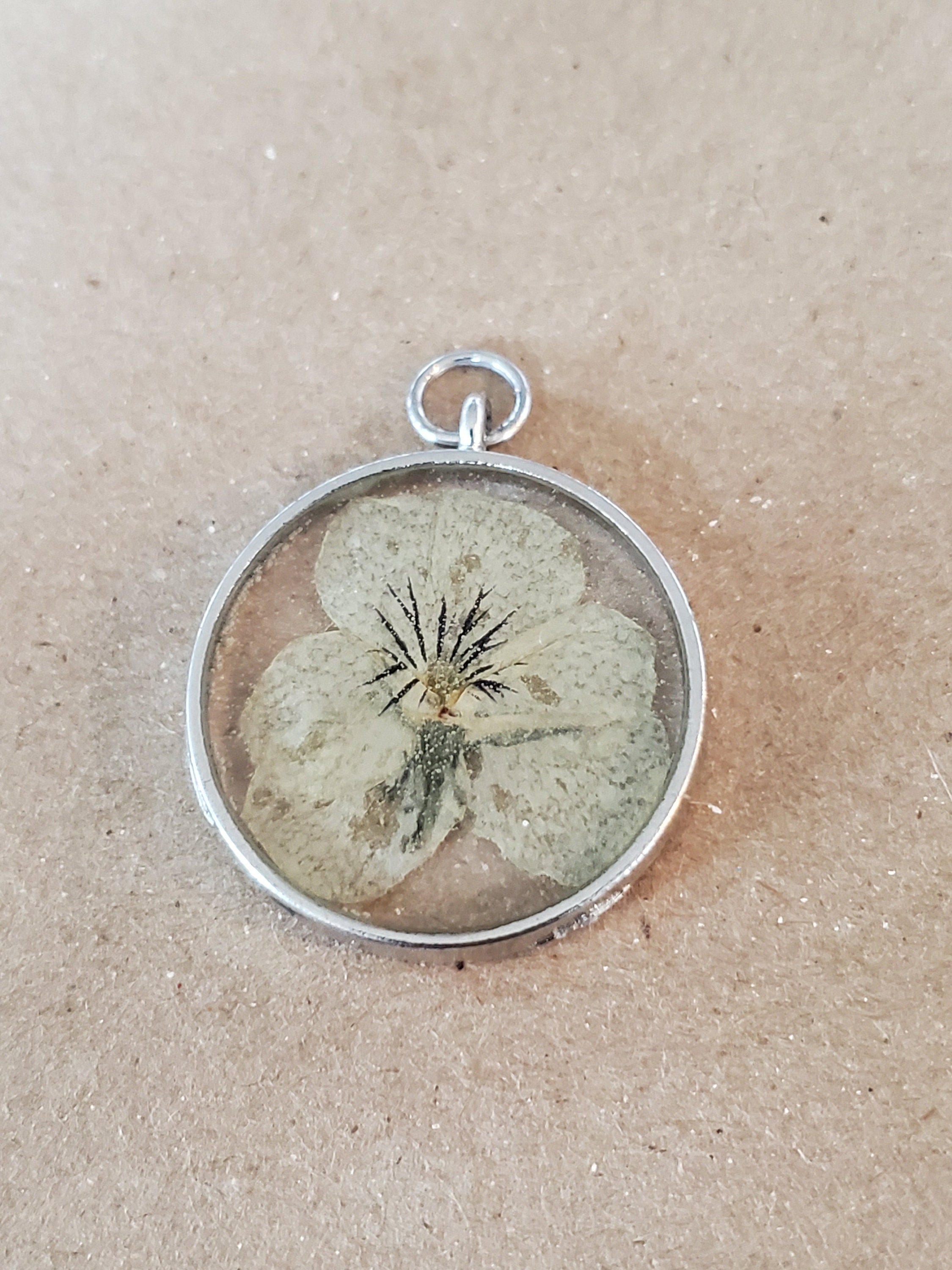 Handmade dried flower necklace Round3 Etsy