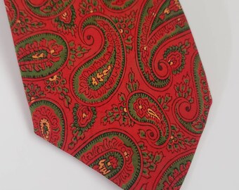 Necktie Designer Brooks Brothers Makers All Silk Printed in England Collectible Tie
