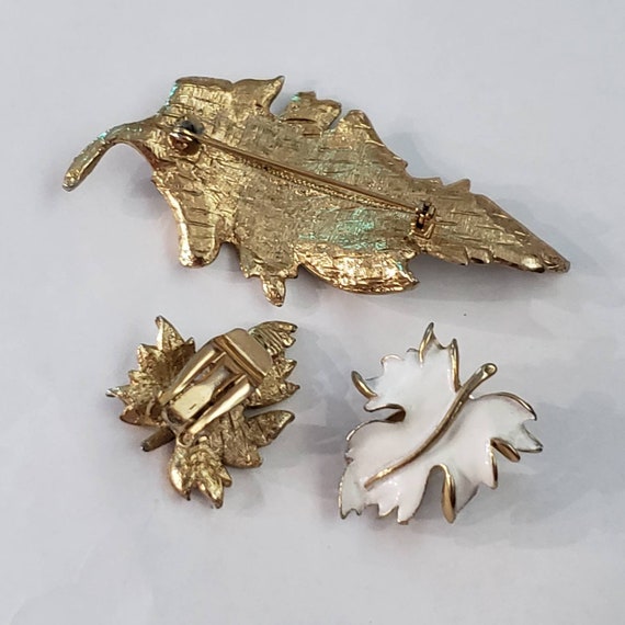 Vintage Brooch and Earrings Enamel Leaf Set Retro… - image 3