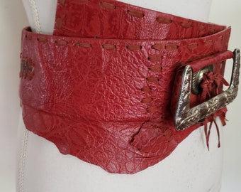 Vintage Belt Genuine Snake Skin Leather Art Belt Red Sash  display picture 1