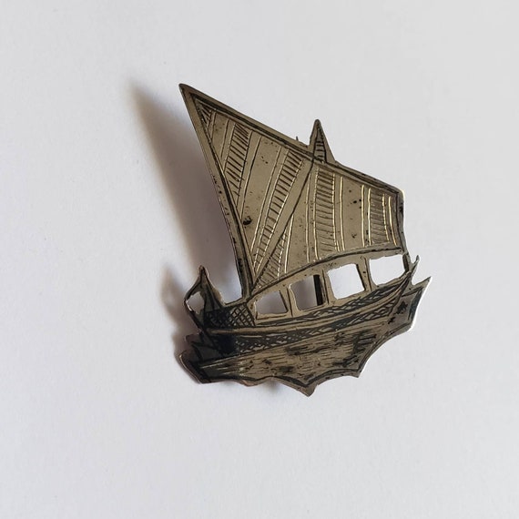 Vintage Brooch Ship Pin Retro Collectible Pin Unm… - image 4