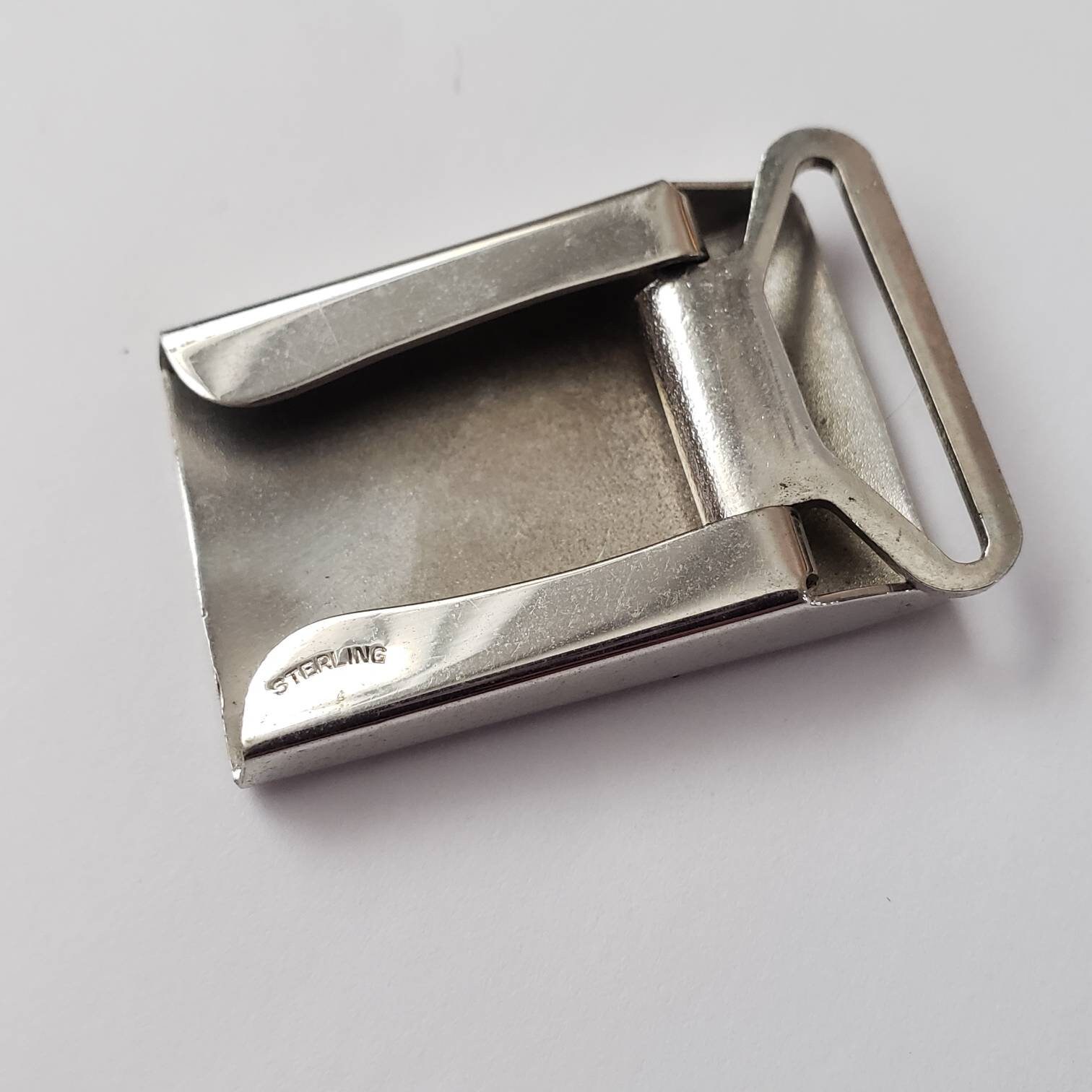 Vintage belt metal heavy - estate item - rare find - silver tone - adjustable ** Twiggy Firenze Made In Italy Gold & Silver Leather Thin Belt  main image 4