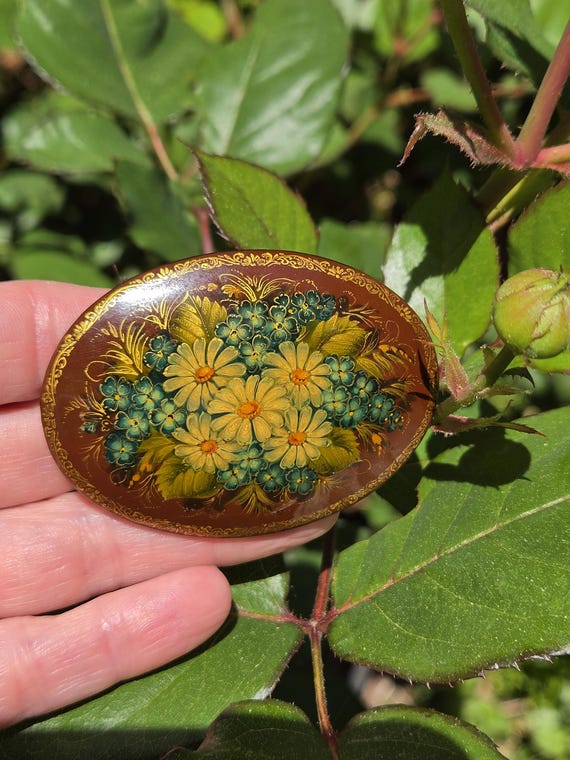 Daisy Brooch Flower Bouquet Retro Collectible Pin Handpainted View 2