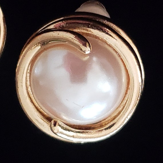 Vintage Earrings Designer Richelieu Clip On Gold … - image 3