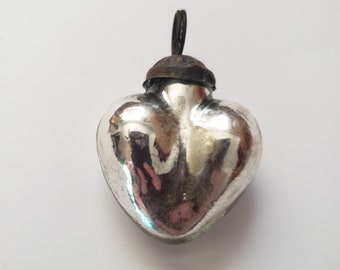 Kugel Ornament Christmas Collectible Silver Heart