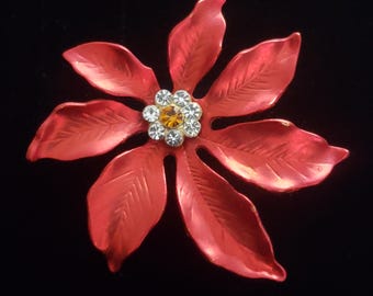 Poinsettia Brooch Enamel Vintage Brooch Christmas Retro Collectible Pin Costume Jewelry Enamel Flower