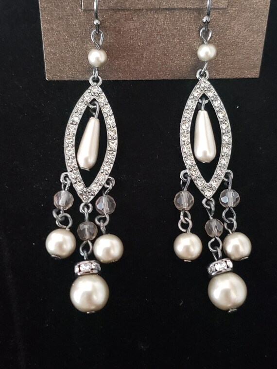 Carolee Earrings Dangle Statement Pierced Collect… - image 1