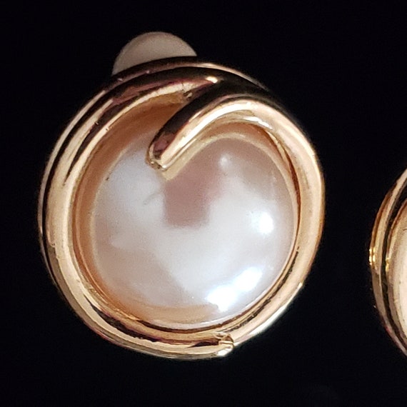 Vintage Earrings Designer Richelieu Clip On Gold … - image 2