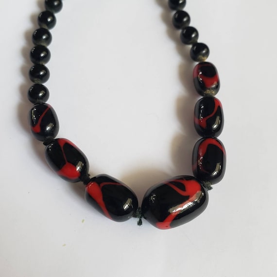 Vintage Necklace Art Glass Bead Black Red Swirl P… - image 1