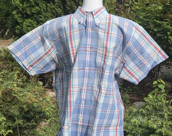 Lord and Taylor Shirt Button Up Short Sleeve Designer Size XL Extra Large Collectible Designer Fashion