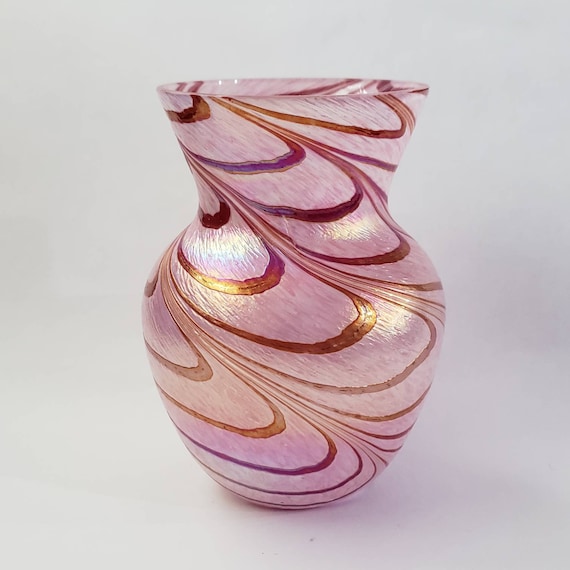 Art Glass Pink Vase Swirl Pattern Collectible Studio Glass