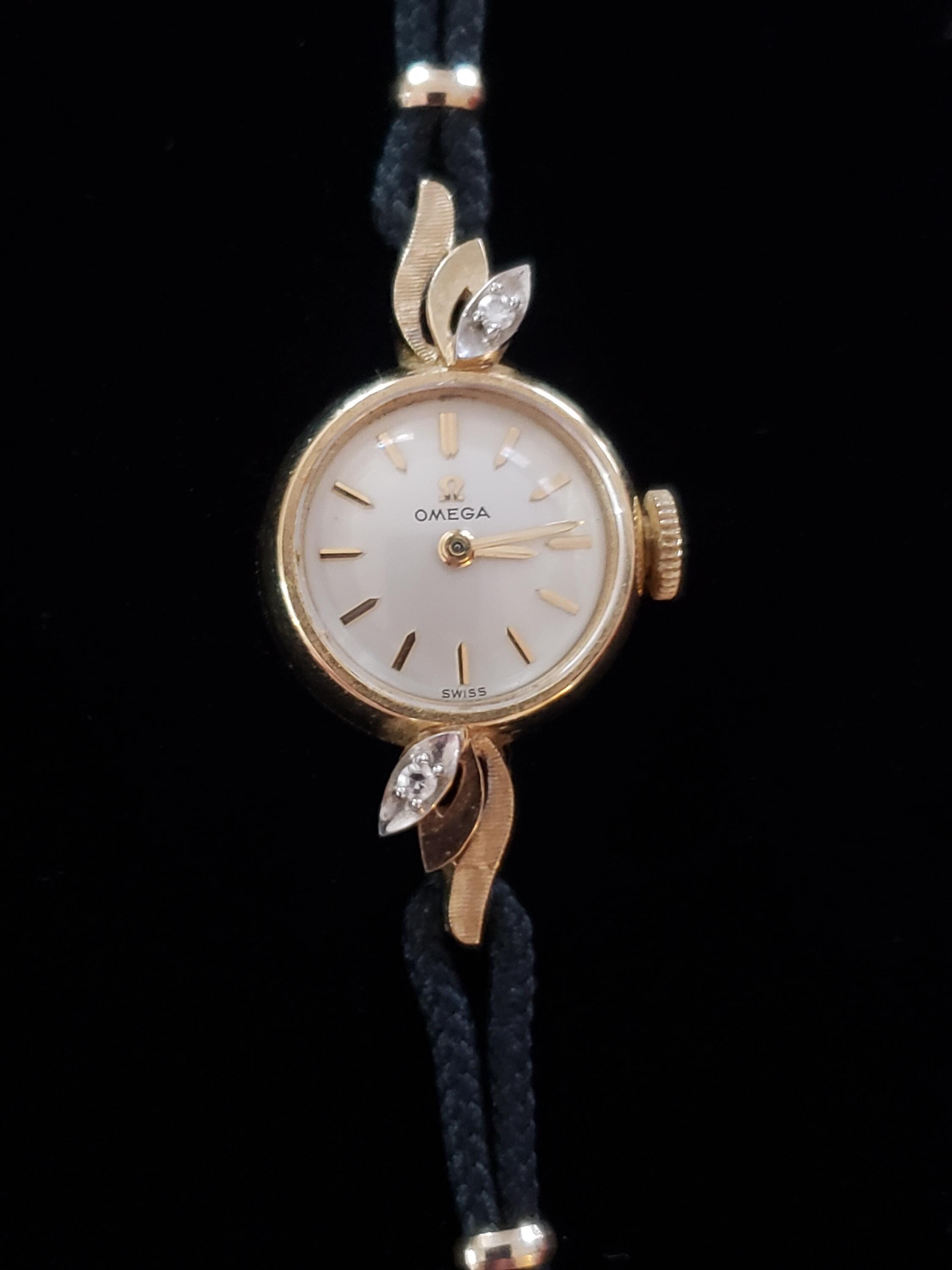 OMEGA 時計　レディース Omega Lady's Watch 14K Yellow Gold Retro Vintage Collectible