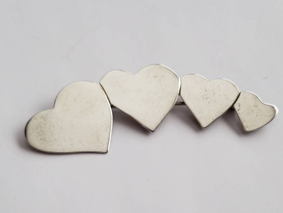 Vintage Brooch Heart Theme Graduated Collectible … - image 1