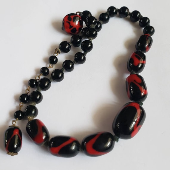 Vintage Necklace Art Glass Bead Black Red Swirl P… - image 5