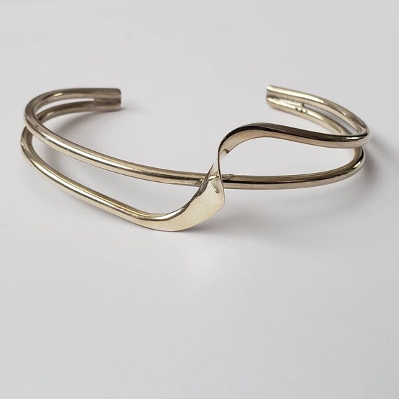 Vintage Bracelet Sterling Silver Swirl Pattern Cu… - image 1