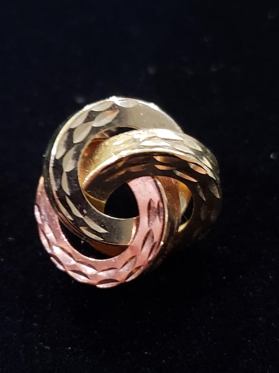 Earrings Interlocking Circle Stud 14k Tri-Gold Cl… - image 5