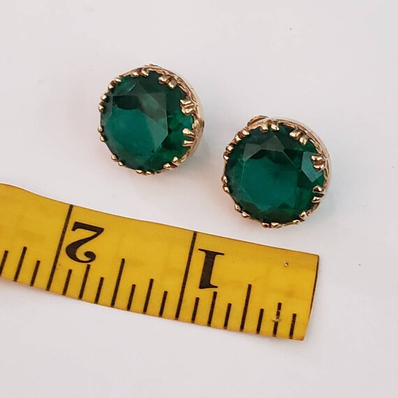 Vintage Earrings Green Gold Tone Marked Rare Retr… - image 4