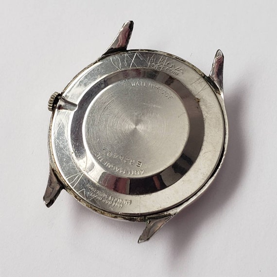 Vintage Bulova Wrist Watch Retro Collectible Roun… - image 2