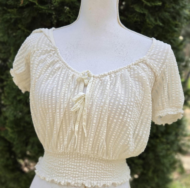 Urban Outfitters Blouse Size S Small Short Sleeve Blouse Top Designer bild 1