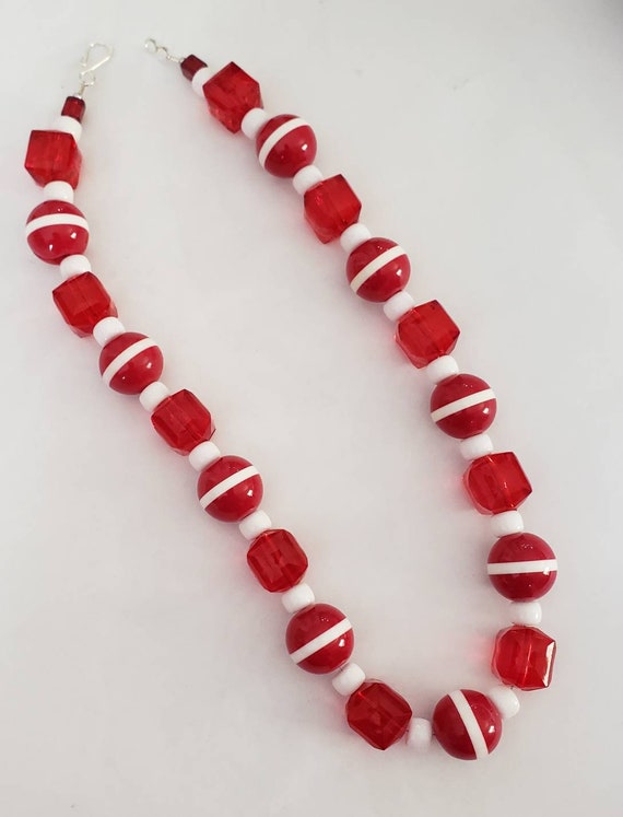 Vintage Necklace Red White Plastic Beads Fun Coll… - image 1