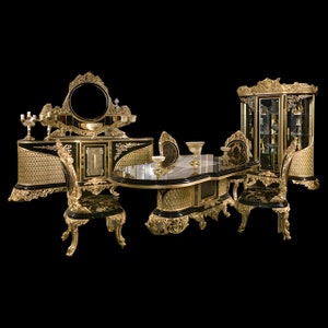 Large Hollywood Regency/Italy Black & Gold Style Dinning Room Set