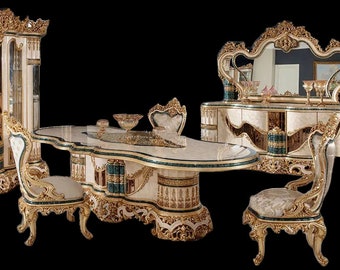 Luxurious Hollywood Regency Style Dinning Table Set